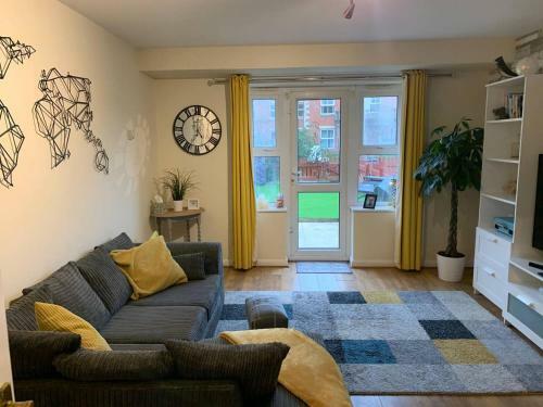 Apartamento Cosy Canalside Home, Train Station, Pizza Oven