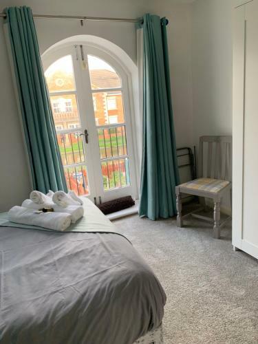 Apartamento Cosy Canalside Home, Train Station, Pizza Oven