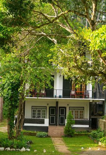 Hostal Ella Forest Paradise Hotel