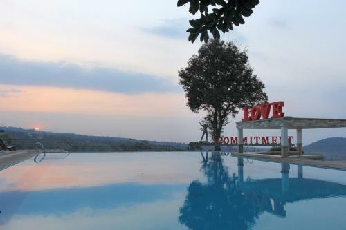 Blessing Hills Family Resort & Hotel