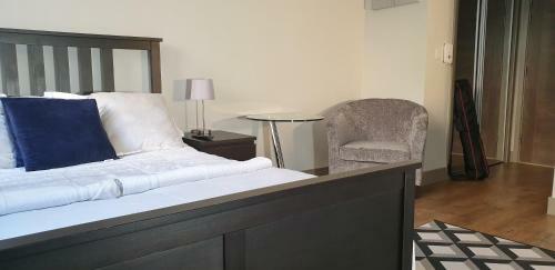 Maidstone Tower View Apartment