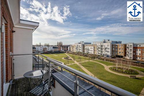 Luxury Apartment Maidenhead W Parking And Balcony