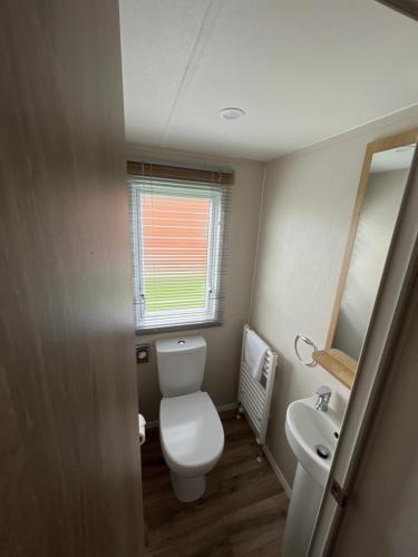 Hotel Gulliver's Valley, M1, Jct 31
