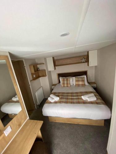 Hotel Gulliver's Valley, M1, Jct 31