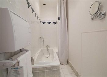 Hotel Ch�teau De Lassalle