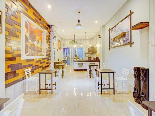 Hotel Oyo 90615 Jojo Homestay