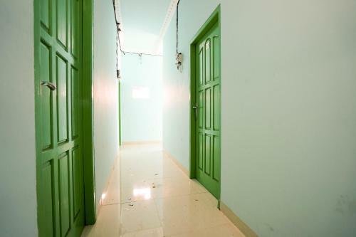 Hotel Spot On 2738 818 Home Stay