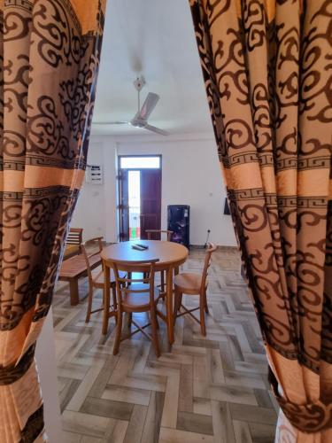 Apartamento Grand Station Residence (rose)
