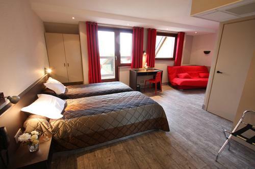 Hotel H�tel Restaurant Les Aliz�s