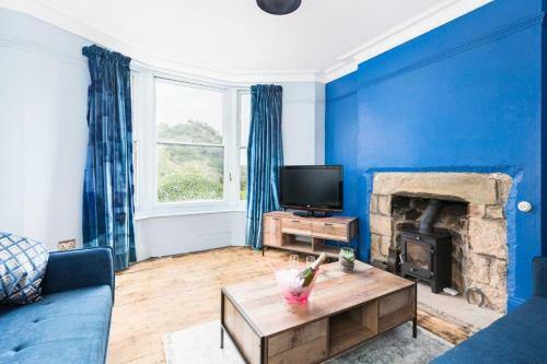 Rustic 4 Bedroom House - Garden -dog Friendly