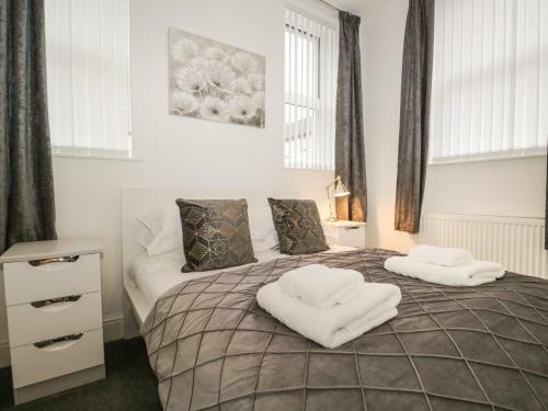 Trinity House Holiday Apartments - Trinity One