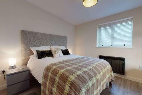 Peashell Farm Apartments - The Highlander