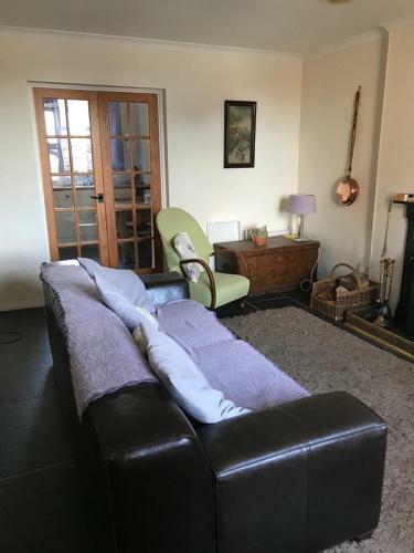 Valley View Cottage