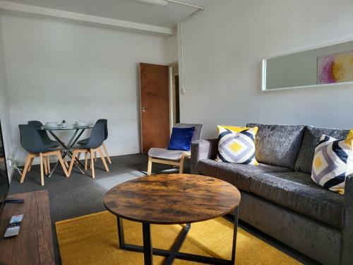 Lovely 3-bedroom Apartment In Town Centre