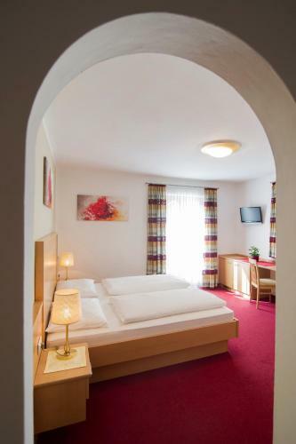 Hotel Haus R�merrast
