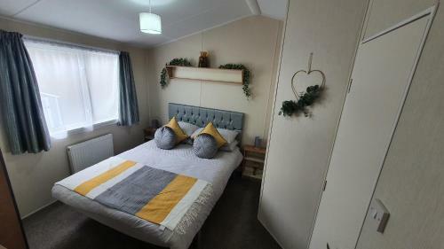 Livvi Rosa's Lodge