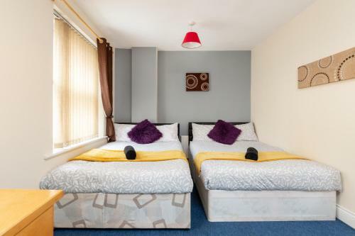 Newcastle City Centre Super Spacious Apartment