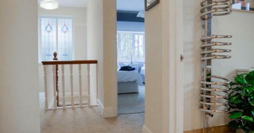 Rosecroft, Beautiful Large Home, Next To Celtic Manor & Icc