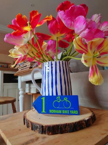 Bed & Breakfast Norham Bike Yard