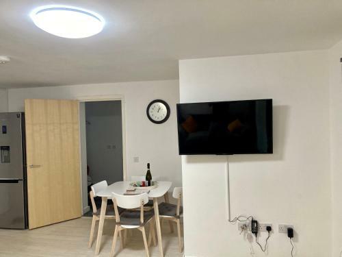 One Bed Apartment One Minute Walk Towan Beach Free Parking