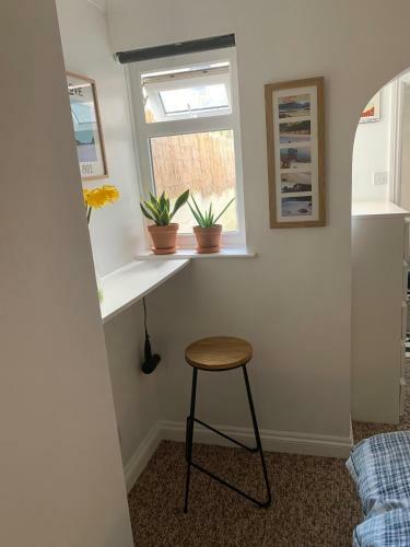 Apartamento Sea Views With Large Deck, 2 Mins From Beach/town