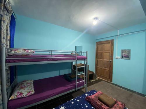 Bed & Breakfast Kupi-kupi & Stay