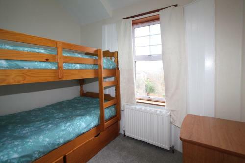 Three Bedroom Holiday House In Oban