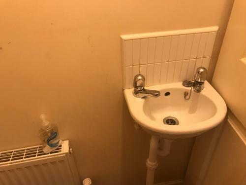 Nottingham City No 36 Shared House 3bedroom