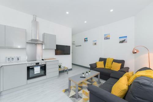 Nottingham City Centre Short Stay Apartments With Parking