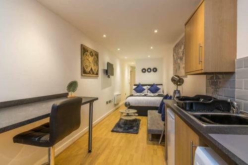 Long Row Apartments In Nottingham City Centre