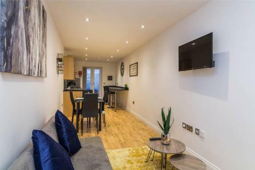 Long Row Apartments In Nottingham City Centre