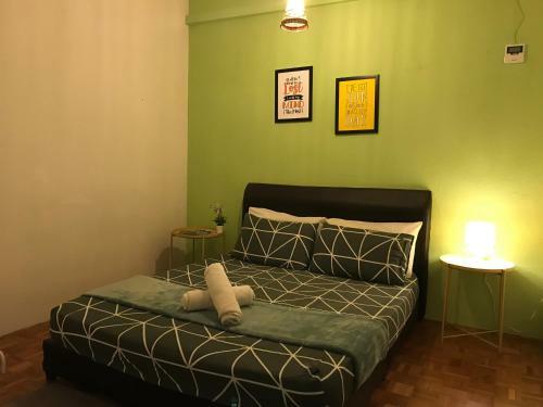 Albergue Check In Lodge
