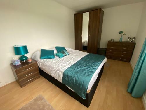 Apartamento Elegant And Cosy Flat With Jacuzzi Bath