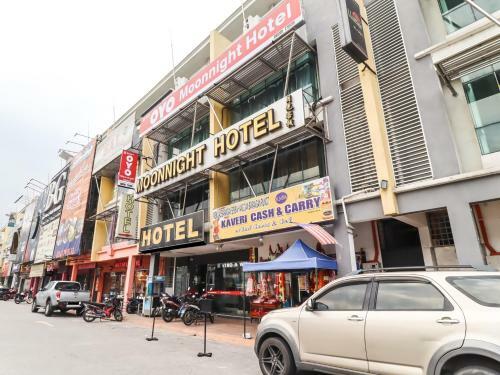 Oyo 89381 Moonnight Hotel