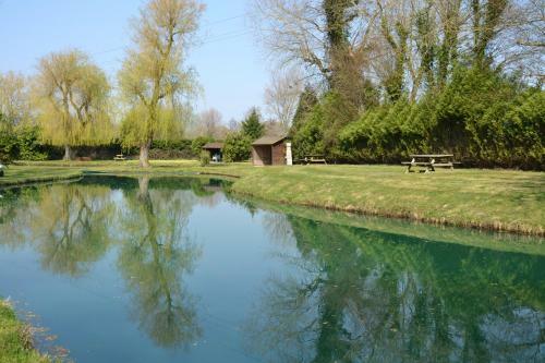 Bed & Breakfast Les �tangs Des Couartes