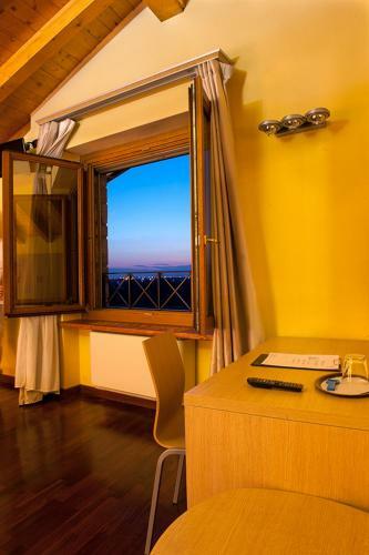 Hotel Fontana Santa
