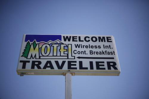 Travelier Motel - Macon