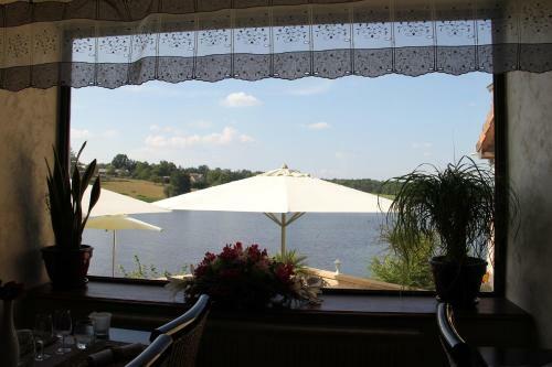 Hotel L'auberge De L'�tang
