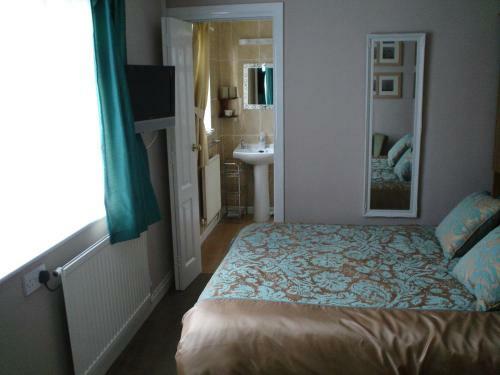 Hostal Rosedene Guest House