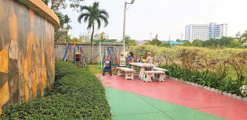 Jomtien Beach Condo - Floor 4 Studio Close To The Beach