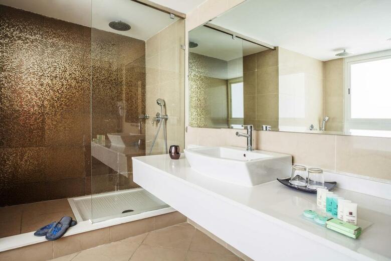 Hotel Amadil Ocean Club