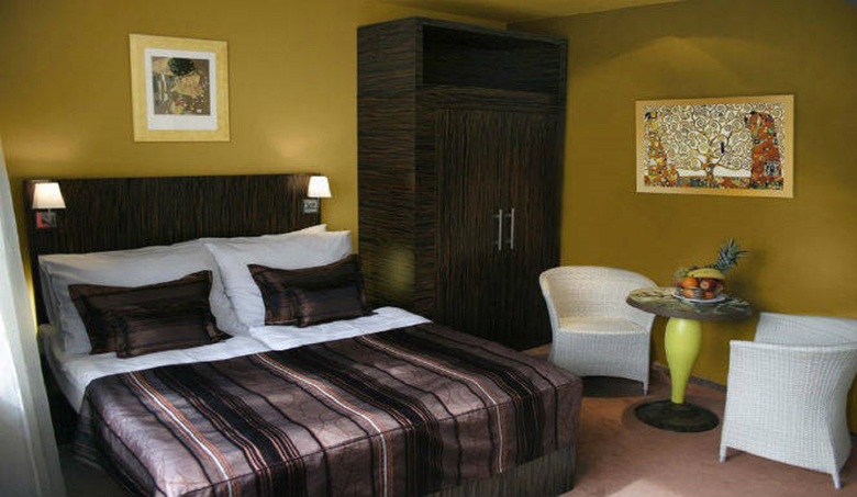 Ea Hotel Crystal Palace