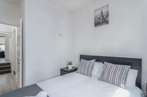 The Rock Apartments
