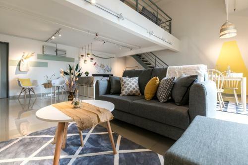 Apartamento Pinnacle Duplex@6pax-5m Walk To Paradigm Mall+wifi
