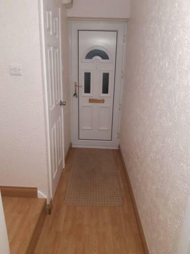 Apartamento Beautiful Home. Free Parking.wifi. Self Checkin