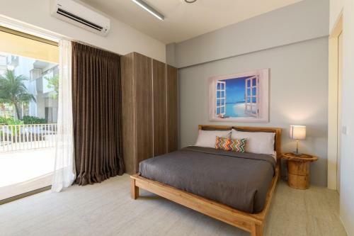 By The Sea Beach Front Apartment
