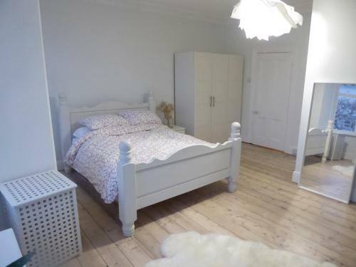 Stunning Townhouse At Plymouth Hoe
