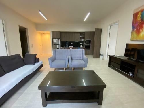 Apartamento By The Sea Beachfront Home
