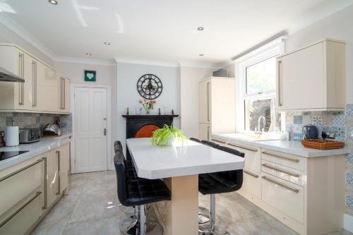 Guestready - Luxury Oasis 5br Home With Private Garden