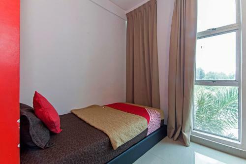 Oyo 439 Night Queen Hotel